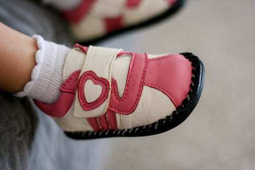Baby's First Shoes: Pletuko