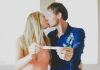 Pregnancy Reveal: 18 Ways To Tell A Husband & Family