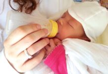 Breastmilk Storage: 6 Helpful Guidelines, Plus Tips & Tricks