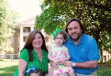 Spring Family Portraits Outfit Guide