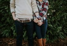 10 Tips To Help People Feel Comfortable Being Photographed