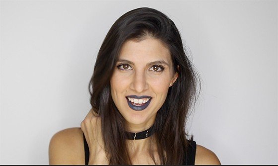 How To Fearlessly Rock A Bold Lipstick 2 Daily Mom, Magazine For Families