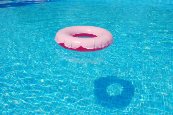 8 Swim Safety Tips For Holiday Travels 16 Daily Mom, Magazine For Families