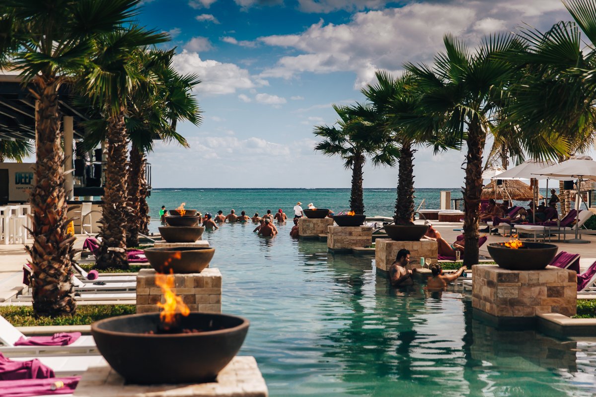 Breathless-Riviera-Cancun-Resort22