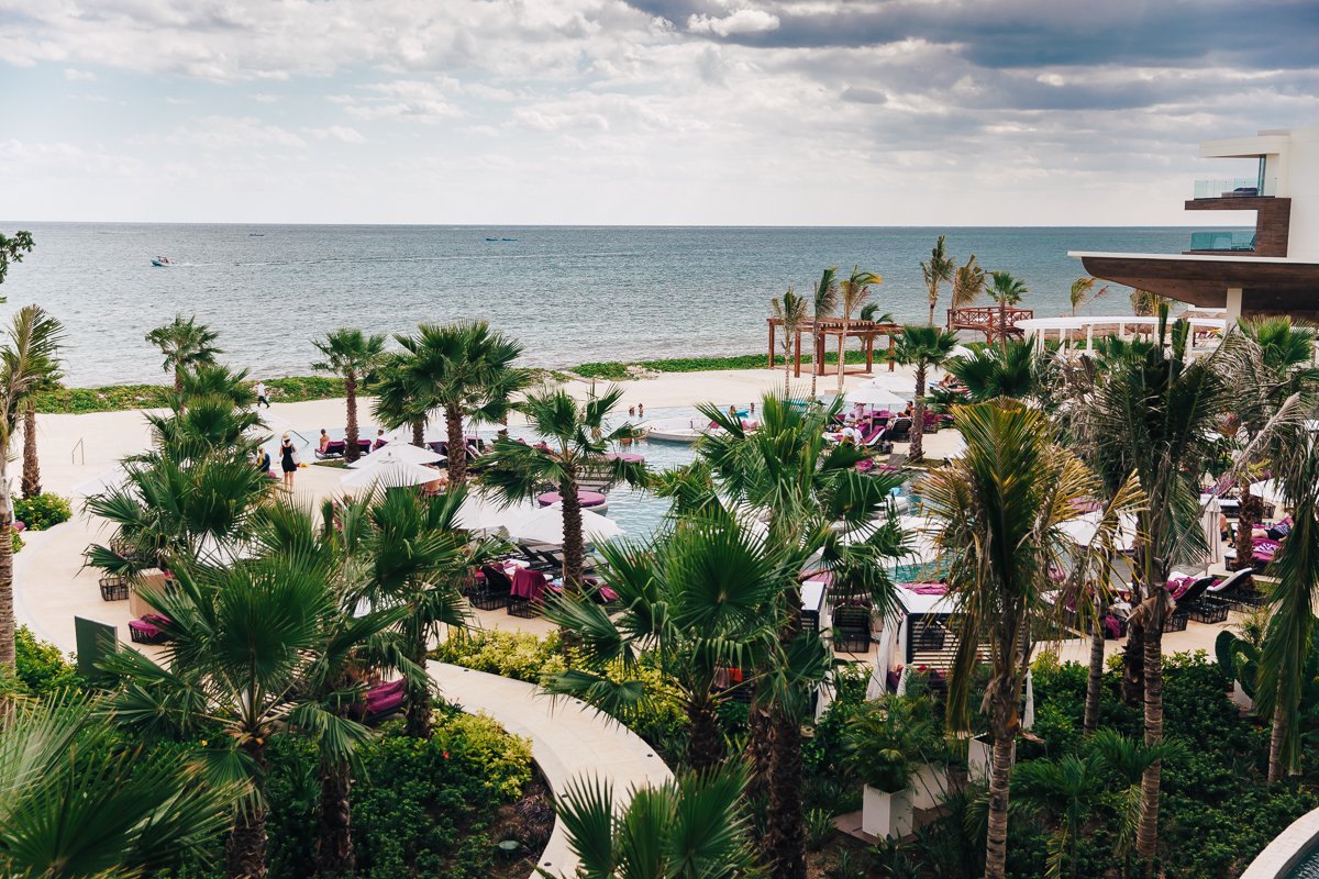 Breathless-Riviera-Cancun-Resort25