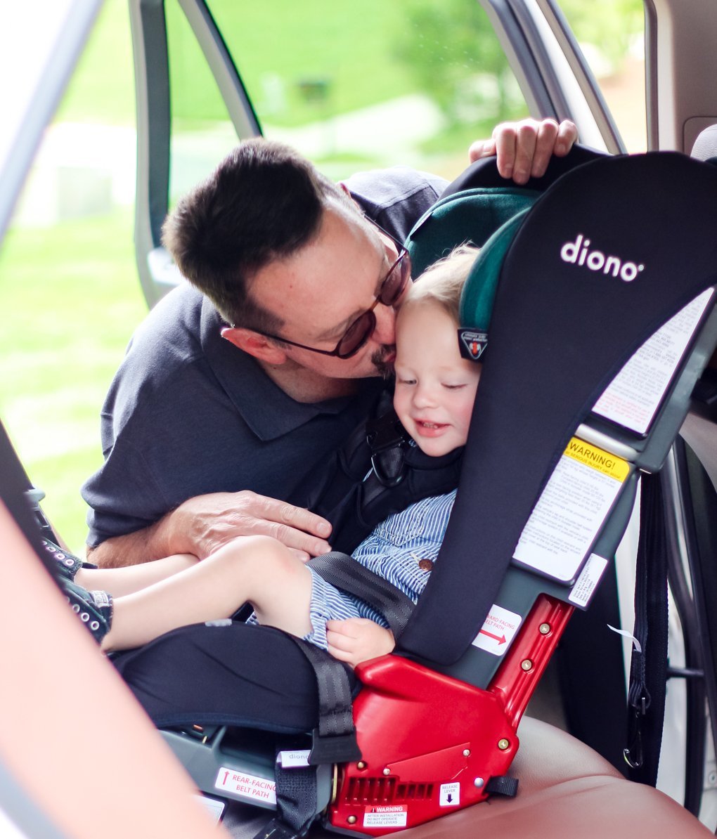 Grandparent Car Seat Myths Debunked With Diono Rainier 7 Daily Mom, Magazine For Families