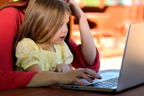 5 Tips To Keep Your Kids Safe Online 1 Daily Mom, Magazine For Families
