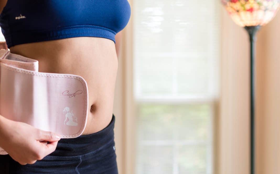 Active Moms Recovering After Baby: Cinch It Active Moms Recovering After Baby: Cinch It