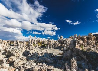 Places To Visit: Mono Lakes & Alien Like Structures
