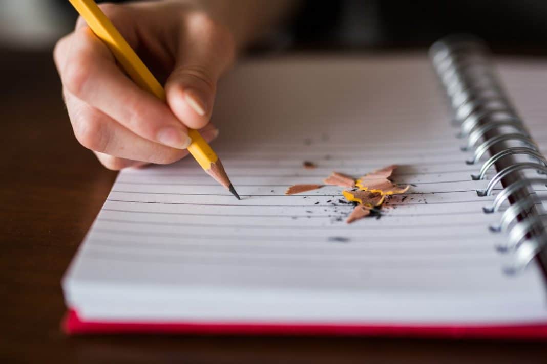 3 Old-school Hobbies Today's Kids Should Revive