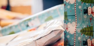 Please Send Wrapped- Why Gift Wrapping Shouldn't Be Optional