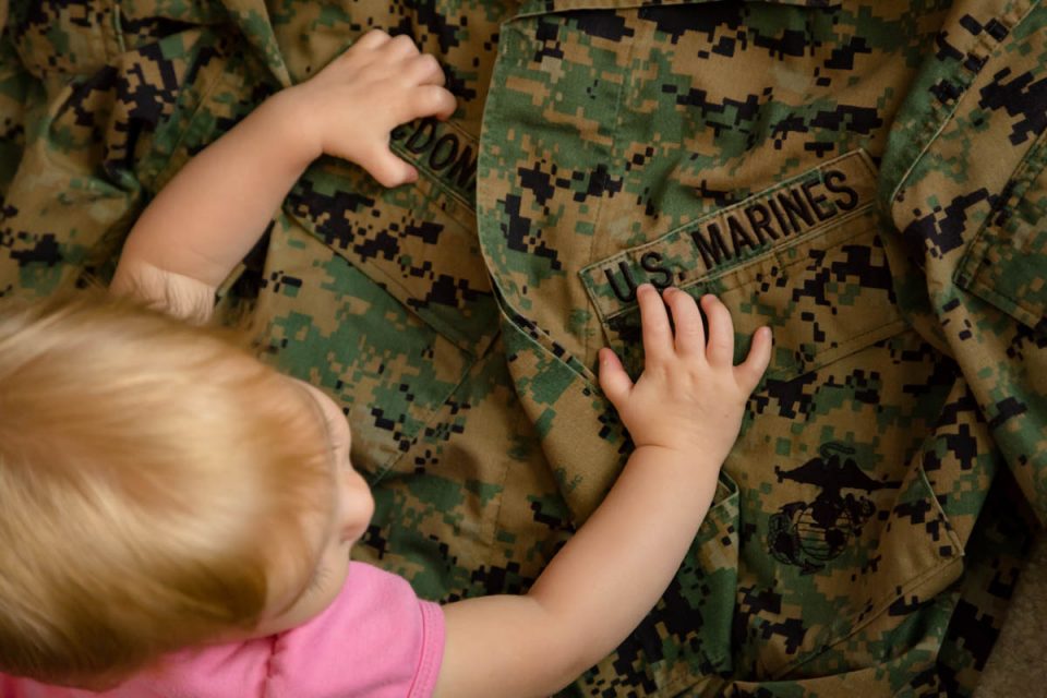 4 Ways To Keep A Military Parent Connected