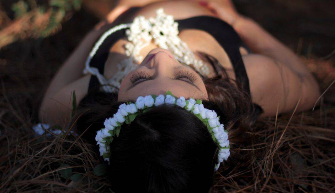 How To Prep For A Maternity Shoot And Feel Sexy When The Camera Comes Out
