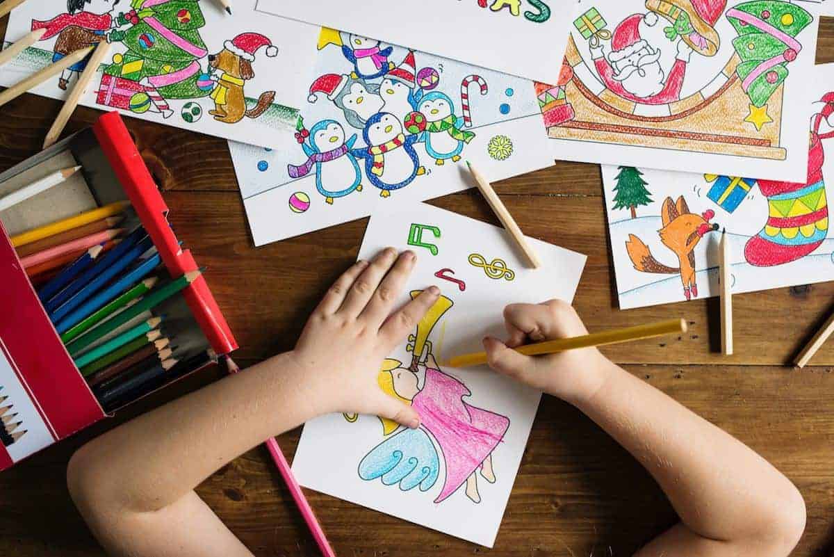 Keepsake Bins: Organizing Your Childs School & Art Work