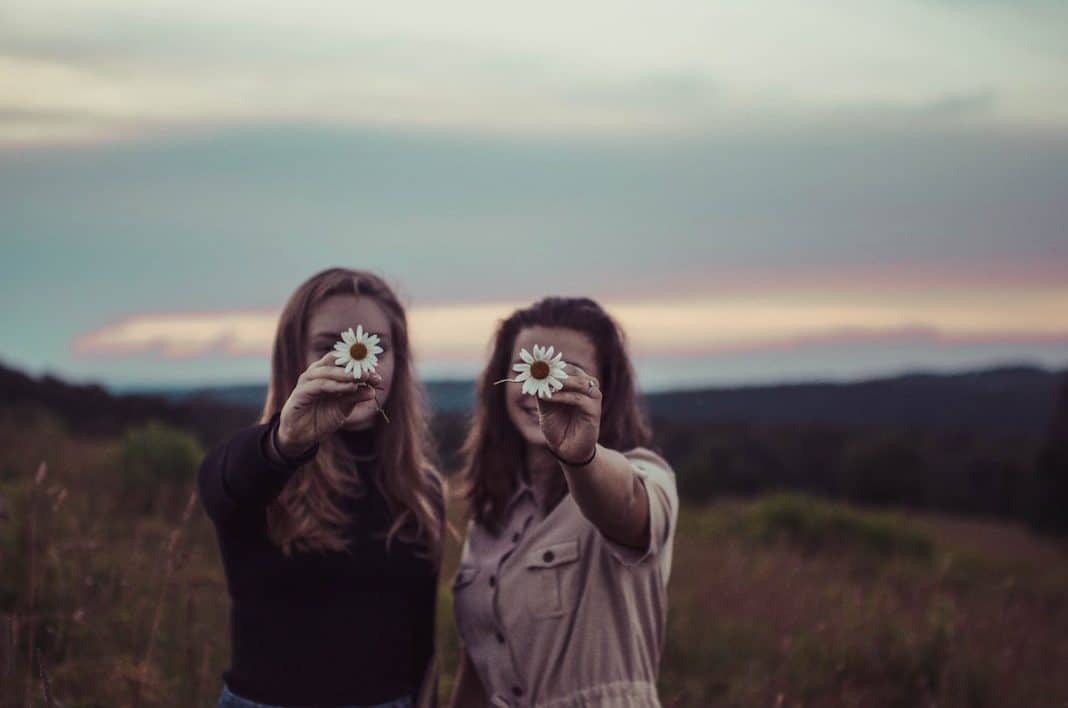 Posts We Love - A Letter From A Working Mom To A Stay At Home Mother And Vice Versa