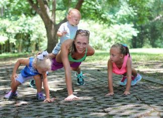 Ten Habits Of Fit And Healthy Moms