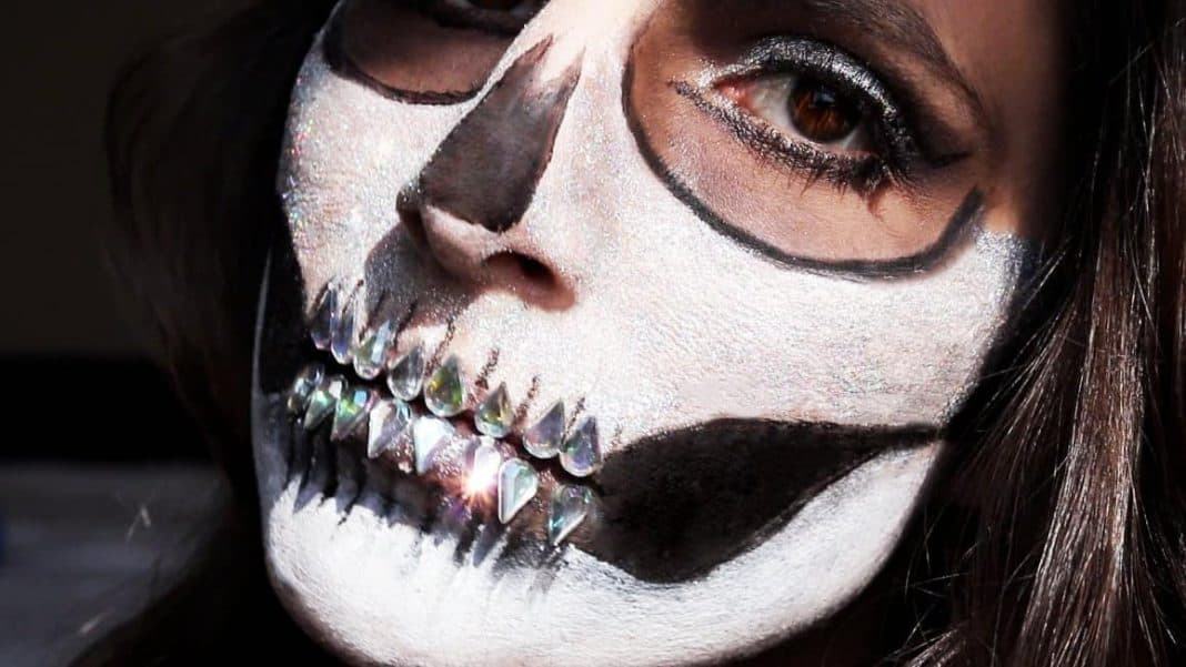 3 Skull Makeup Looks To Try 3 Skull Makeup Looks To Try