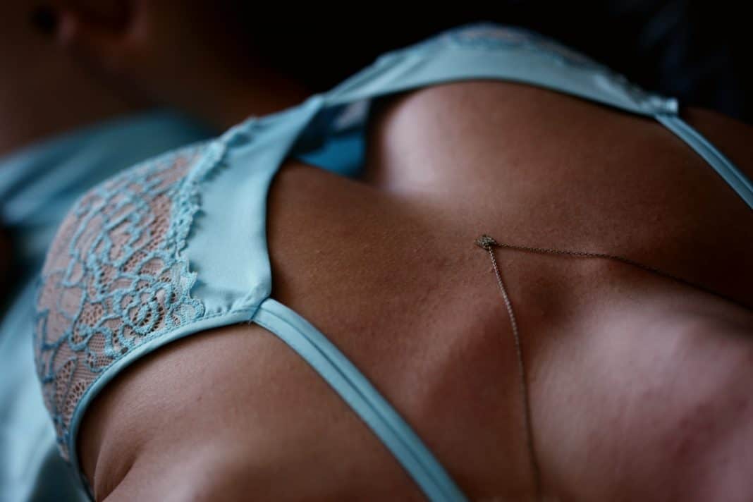 All About Spray Tanning For Beginners