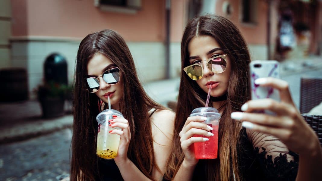 Research Says You Should Stay At Home With Teens, Not Only Babies