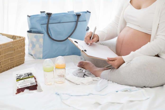 Breastfeeding, Pregnancy, and Newborn event + Win free baby stuff