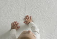 A Baby Shower Gift For The Budget-conscious Mama: An Eco-friendly Crib Mattress