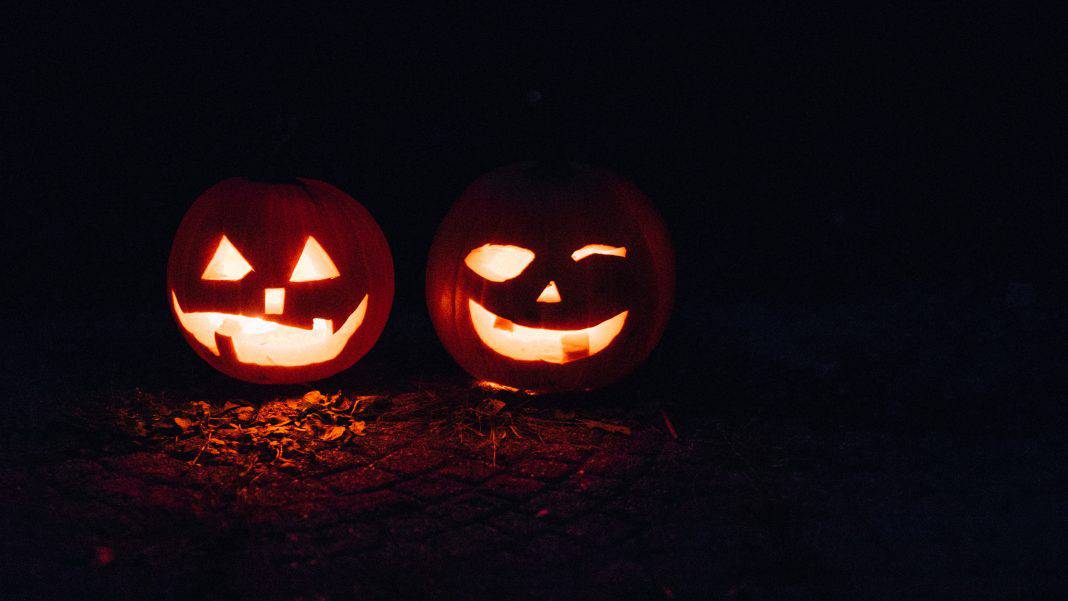 12 Creative Halloween Costumes For Women