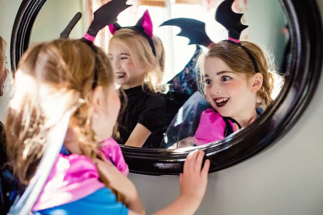 8 Ways To Make This Halloween Boo-tastic!