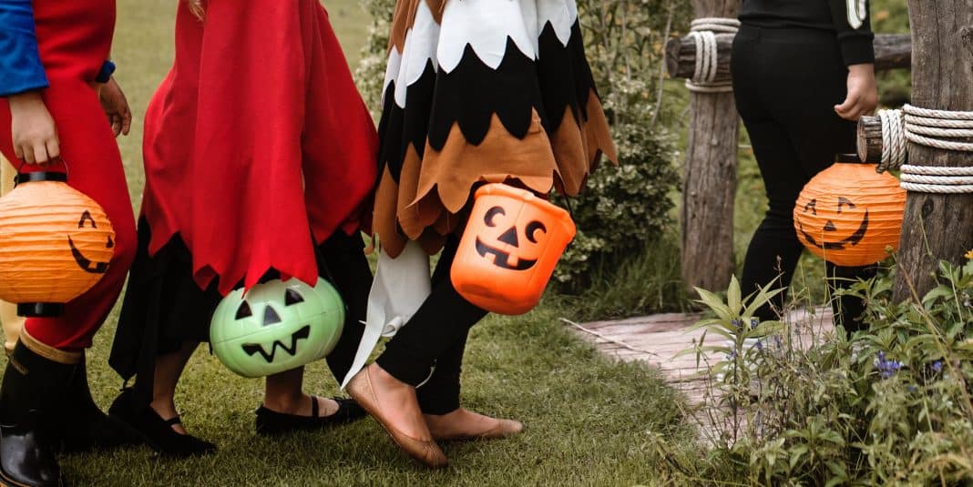 Daily Mom Parent Portal Halloween Safety