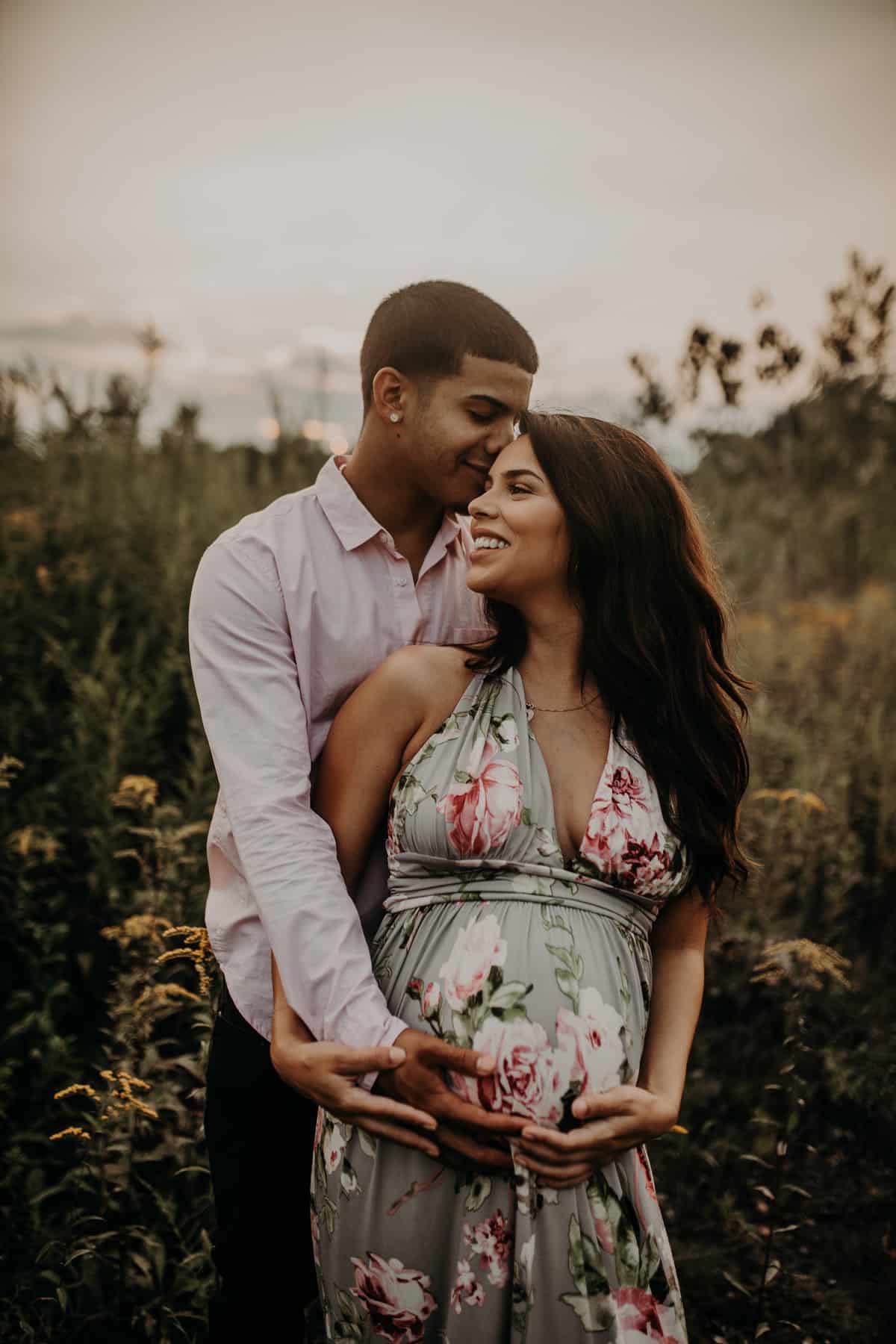 creative couple maternity photography