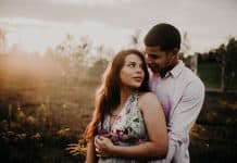 Maternity Photo Inspiration: Rustic Couples Photos