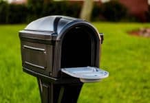 15 Things Your Mail Carrier Wants You To Know
