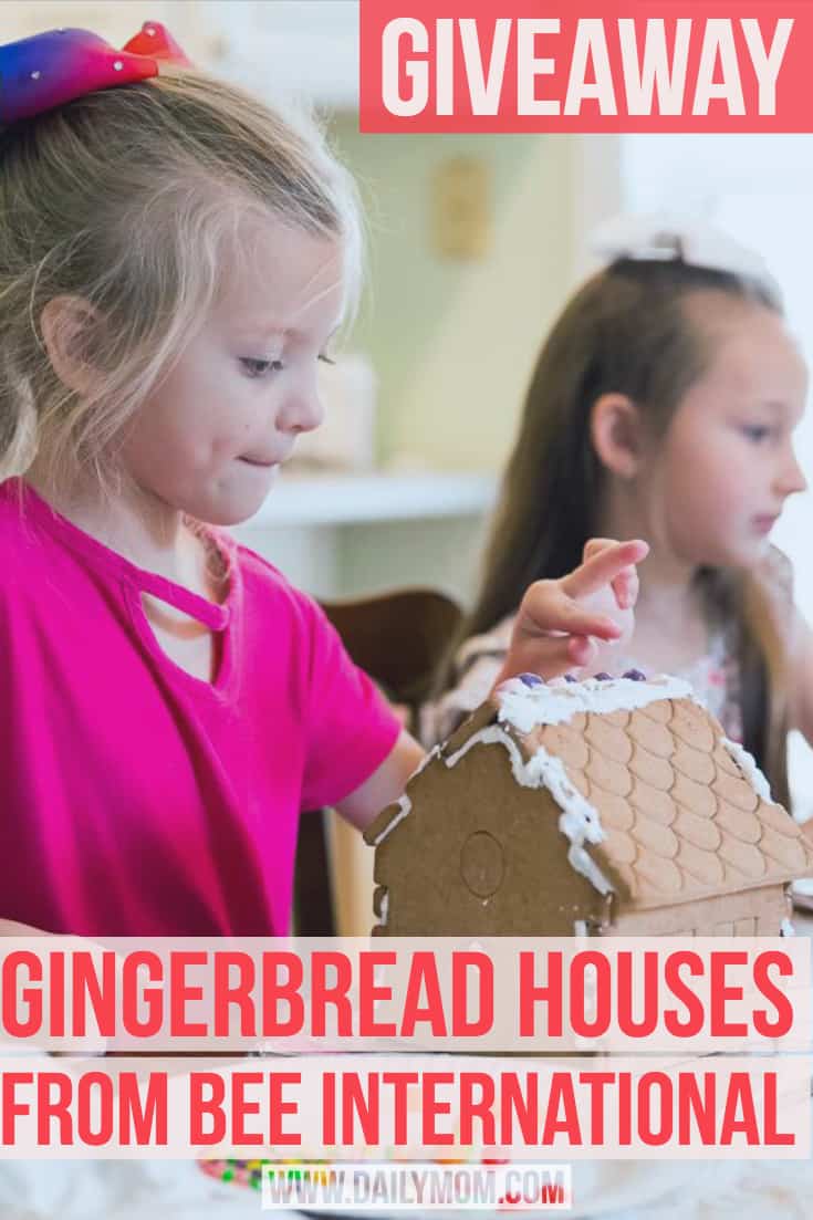 Giveaway Gingerbread Houses