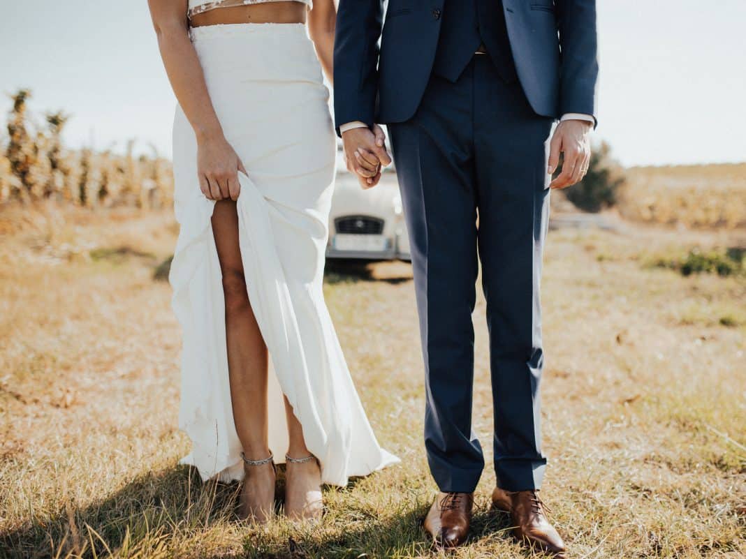 Alternatives To A Big Wedding Alternatives To A Big Wedding