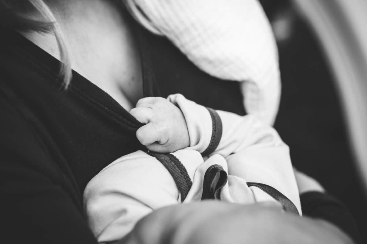 How To Make Time For Yourself When Exclusively Baby Breastfeeding