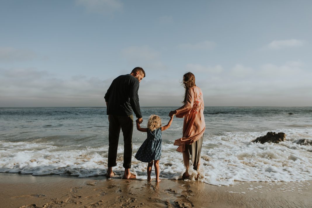 12 Tips For Positive And Peaceful Parenting