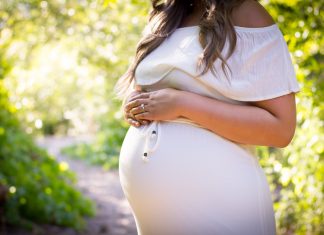 10 Pain Relieving Techniques For Sciatica Pain During Pregnancy