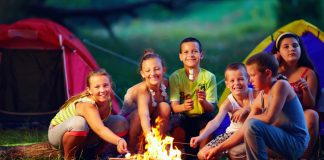 10 Best Camp Songs For Kids