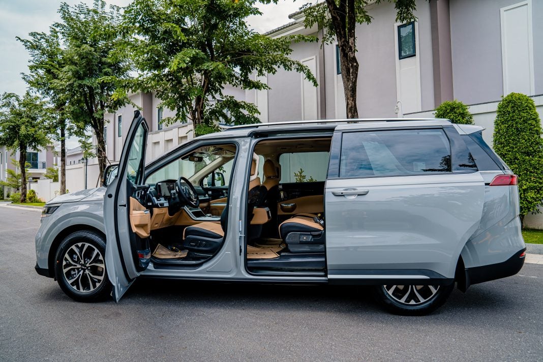 minivan