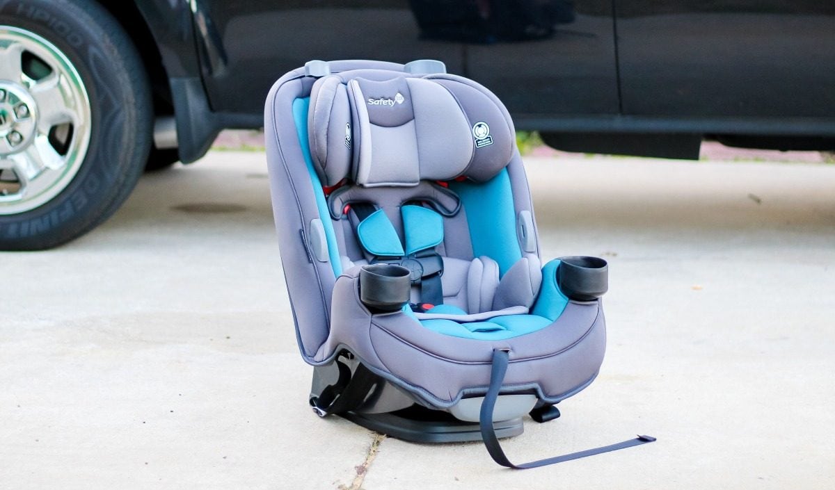 Why Your Baby Needs A Rear Facing Convertible Car Seat