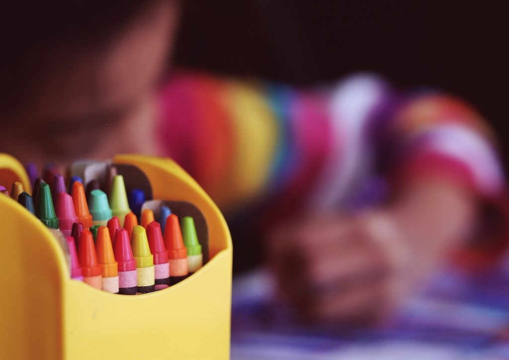 Tips For Changing Schools Mid Year Crayons 1209804 1280