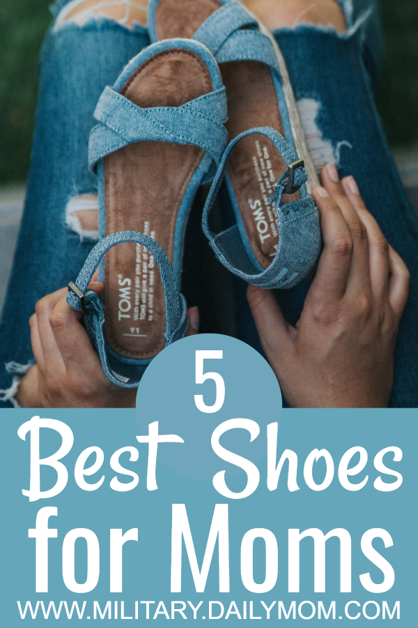 5 Best Shoes For Moms