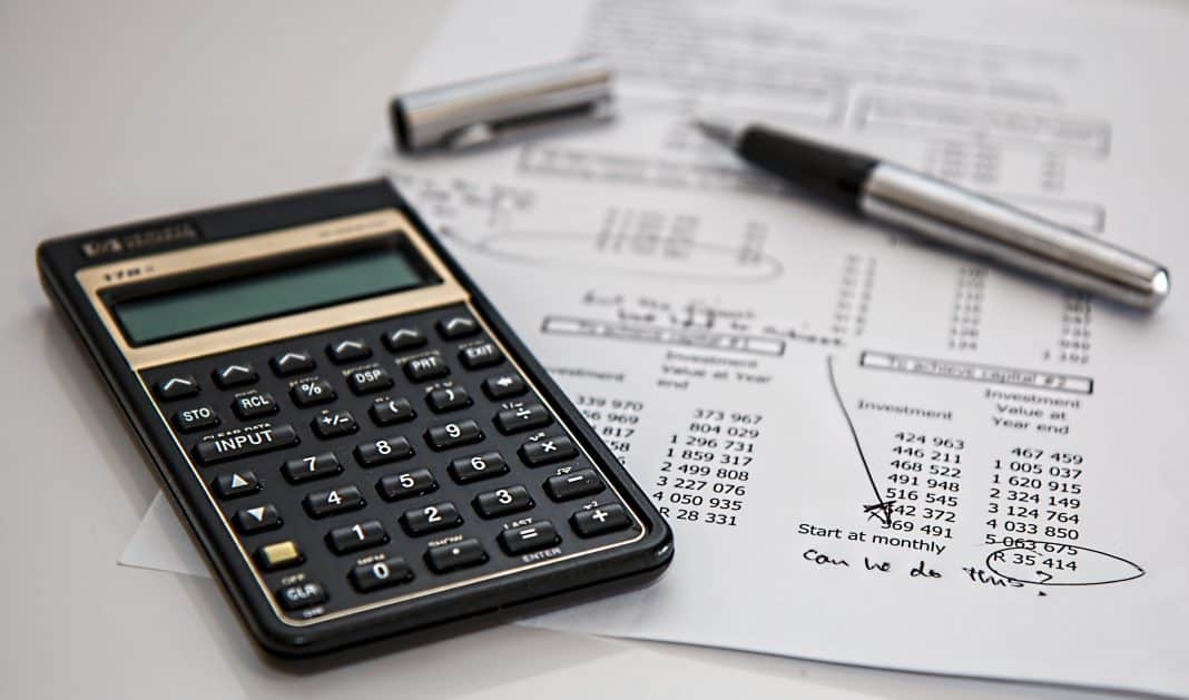 5 Tips To Save Money This Summer