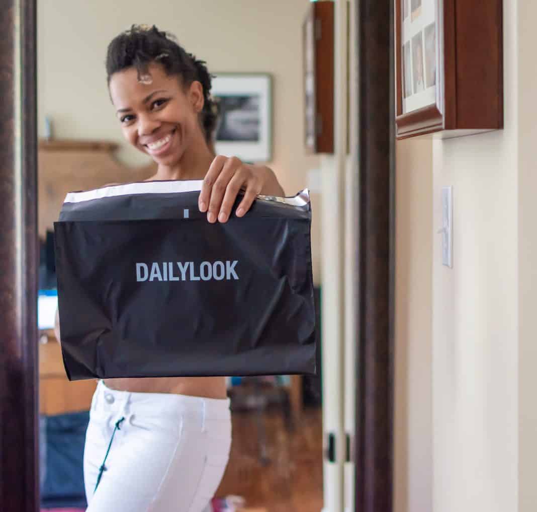 Review Of Dailylook: Our First Month Unveiled