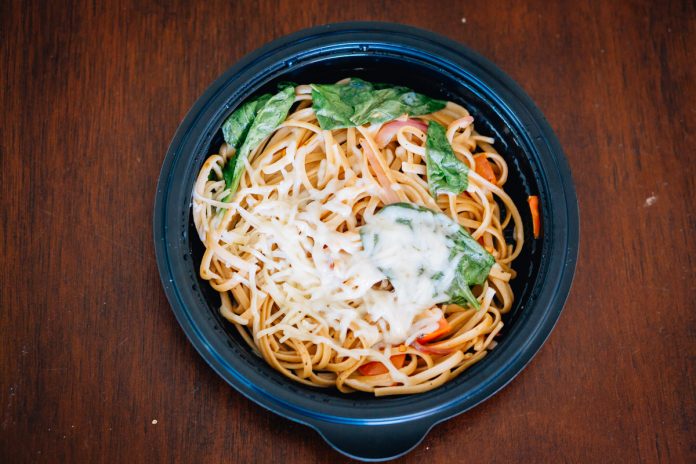 Eating Out: Making Healthy Restaurant Choices For The Entire Family