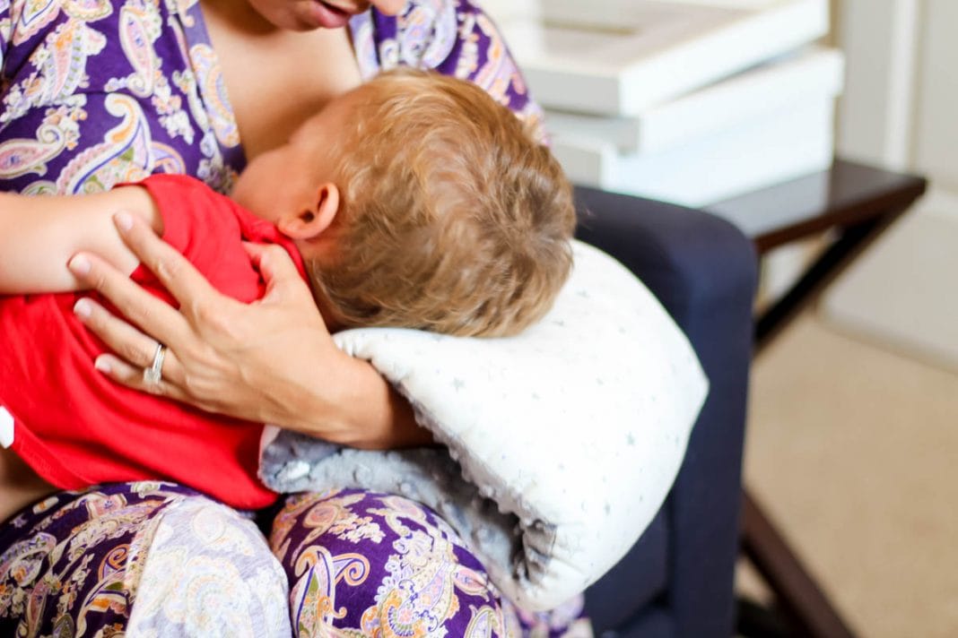 August Is National Breastfeeding Month: 10 Items A Nursing Mother Needs National Breastfeeding Month: 10 Items A Nursing Mother Needs