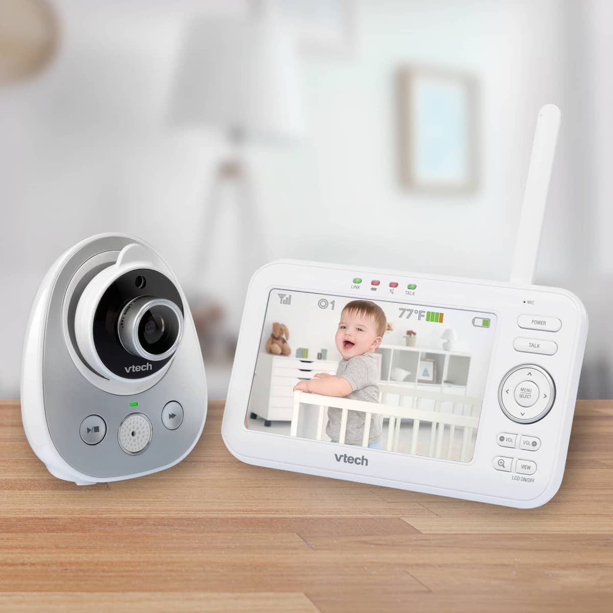 VTech VM981 Safe & Sound Expandable HD Video Baby Monitor review