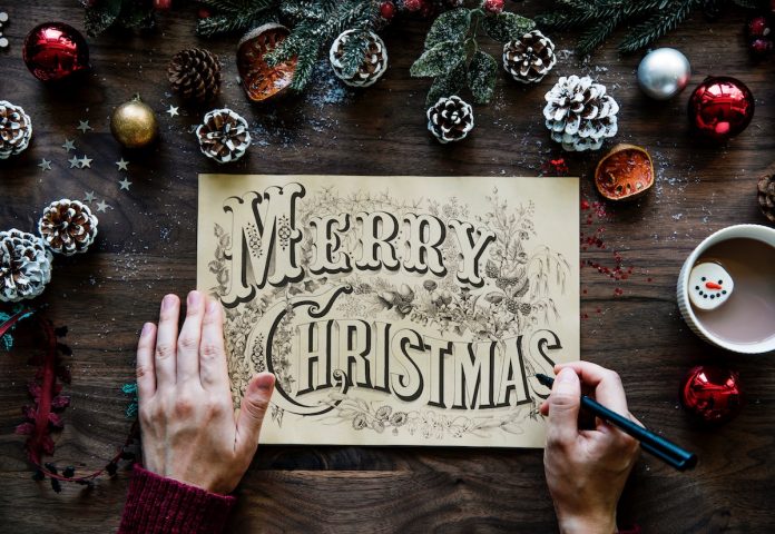 10 Original And Entertaining Christmas Party Games