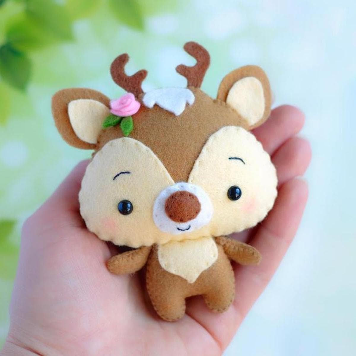 https://dailymom.com/portal/wp-content/uploads/2019/10/Daily-Mom-Parent-Portal-ChristmasCrafts-Reindeer.jpg