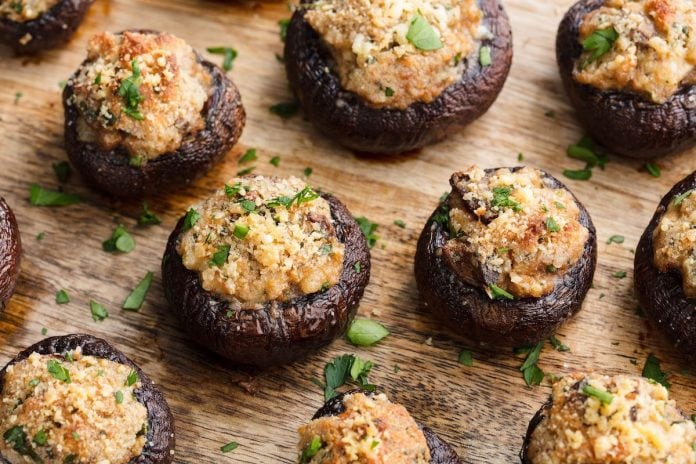 15 Crowd-pleasing Holiday Party Appetizers