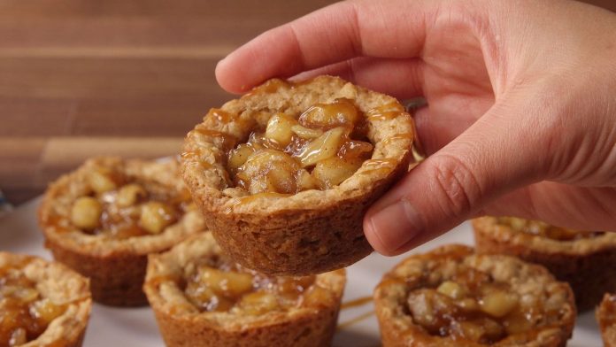 15 Crowd-pleasing Holiday Party Appetizers